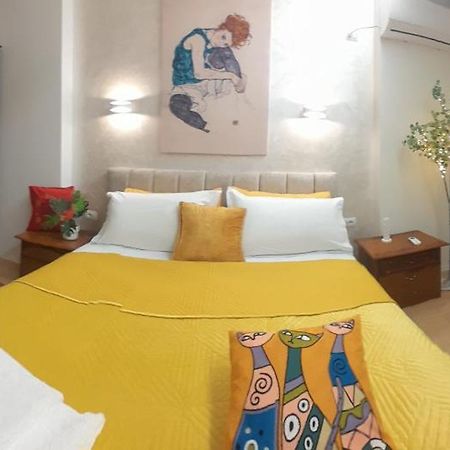 Bani'S Cozy Lovely Apt ティラナ エクステリア 写真