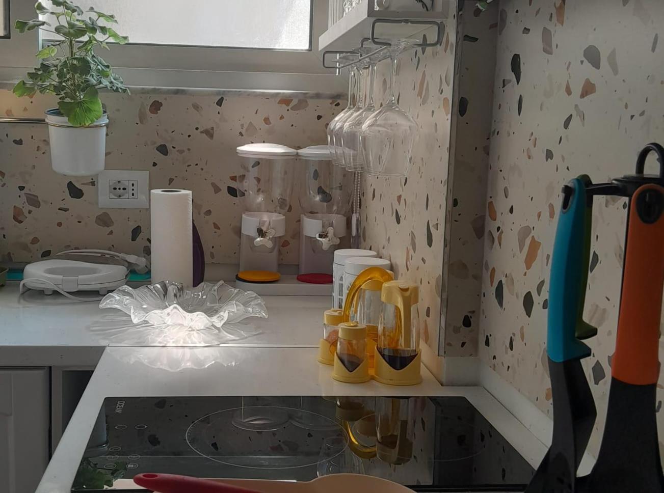 Bani'S Cozy Lovely Apt ティラナ エクステリア 写真